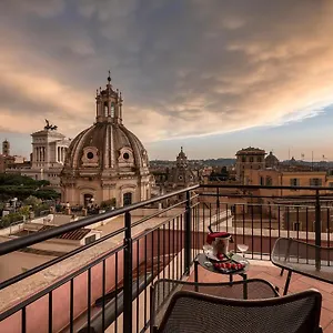 H10 Palazzo Galla Otel