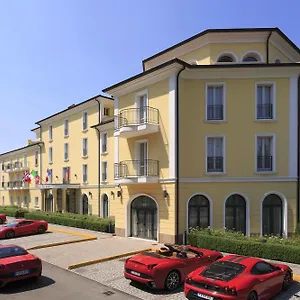 Otel Palace ****