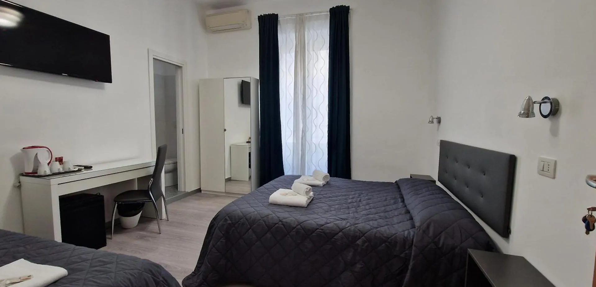 Piumith Guest House Roma İtalya